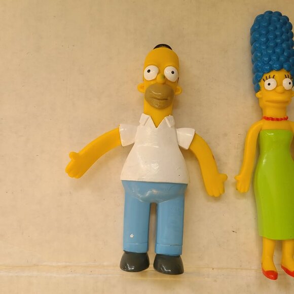 The Simpsons Family Elastic Figures Set (Set Of 5 Figurines) - Picture 2 of 8